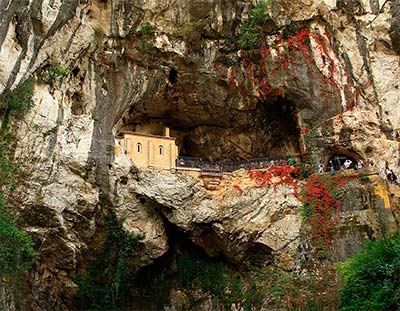 Cueva del Santuario de Covadonga